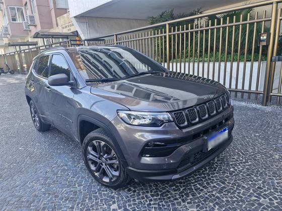 JEEP COMPASS 1.3 T270 TURBO FLEX LONGITUDE AT6